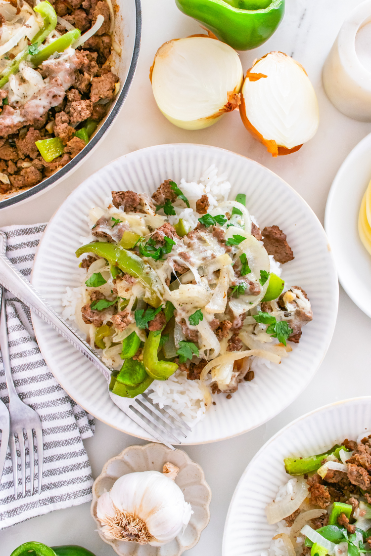 Exclusive One Pot Ground Beef Philly Cheesesteak