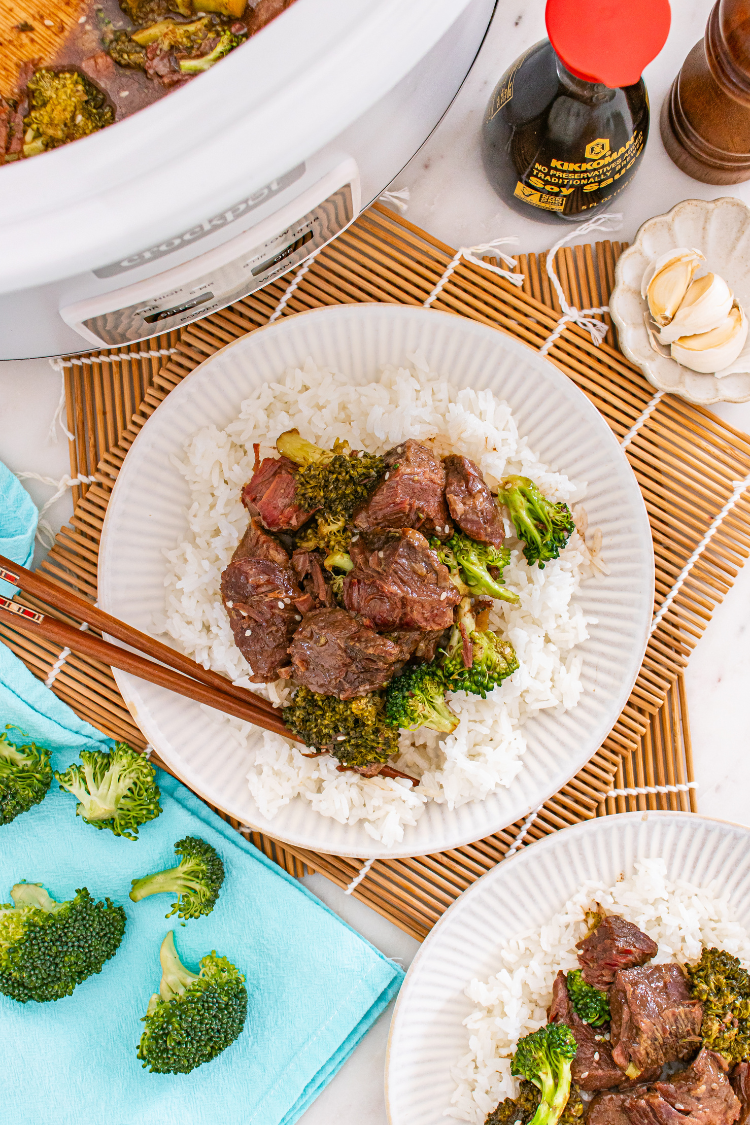 Exclusive Crockpot Beef and Broccoli