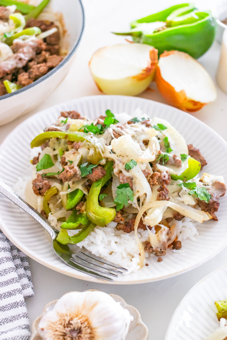 Exclusive One Pot Ground Beef Philly Cheesesteak
