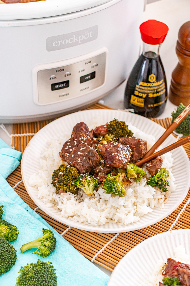 Exclusive Crockpot Beef and Broccoli