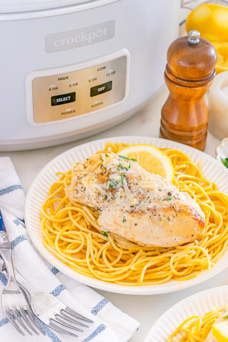 Exclusive Crockpot Creamy Lemon Chicken