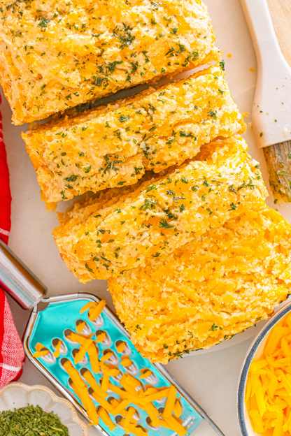 Exclusive Cheddar Bay Biscuit Bread