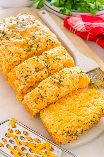 Exclusive Cheddar Bay Biscuit Bread