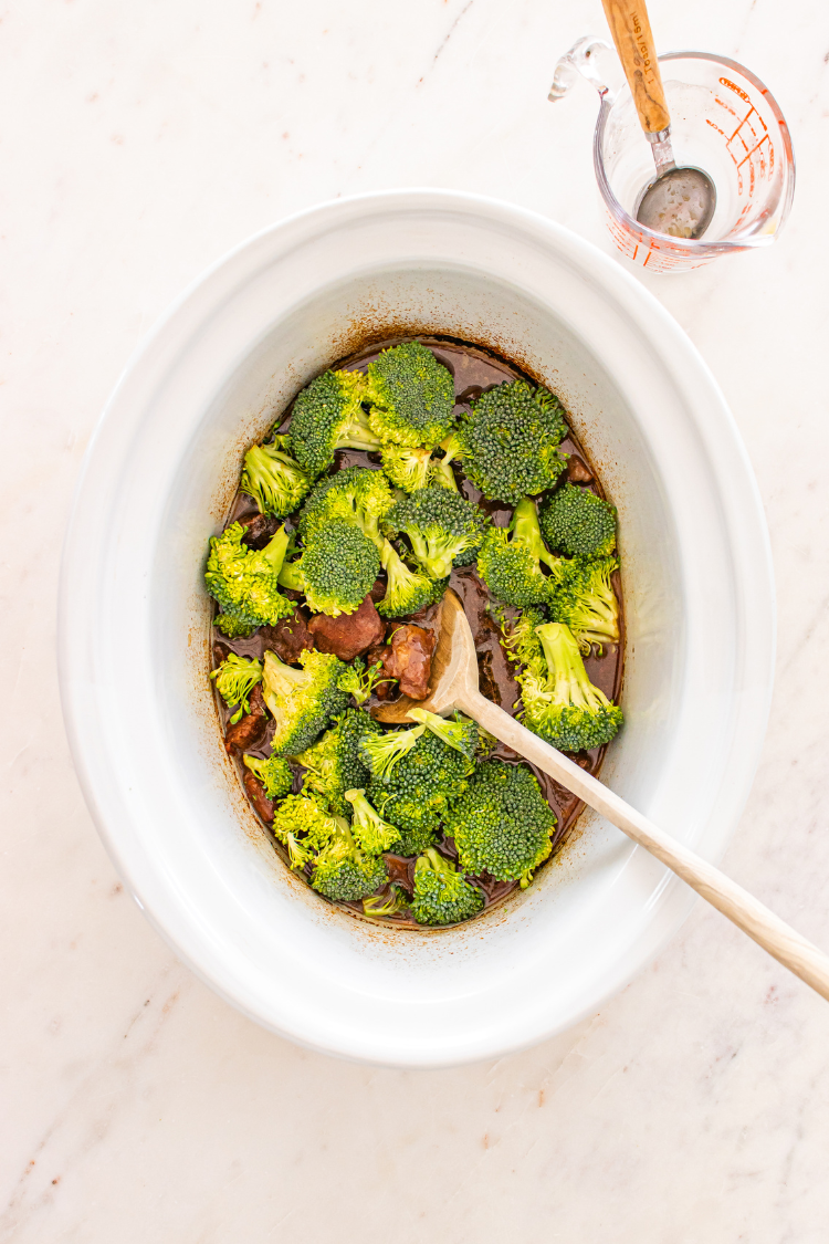 Exclusive Crockpot Beef and Broccoli